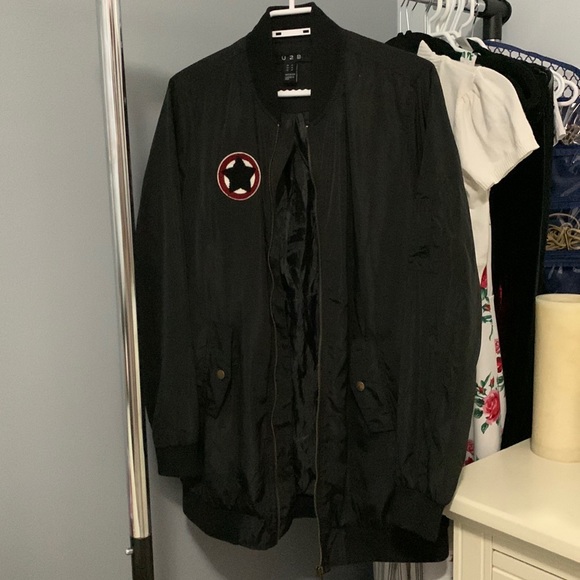 Mens Forever 21 Bomber Jacket. - Picture 5 of 5